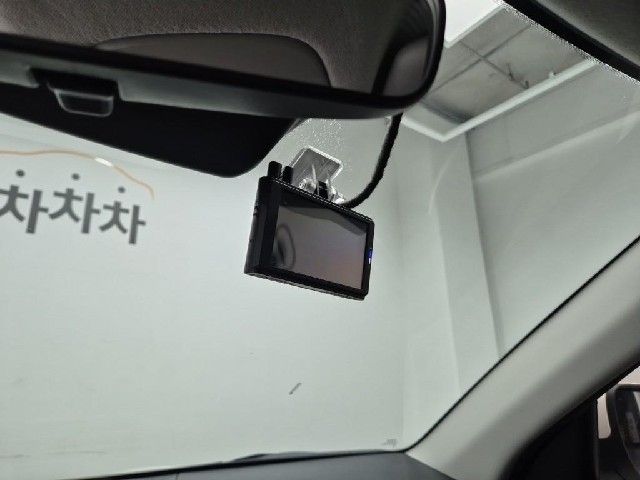 6081000524R16.jpg