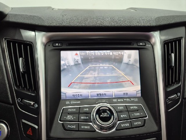 6081001217R15.jpg
