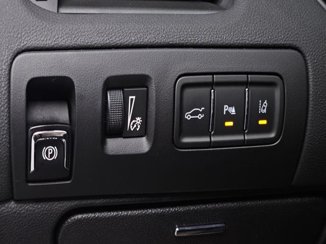 fca449e520c8725815d446efb8e9f1e0.jpeg