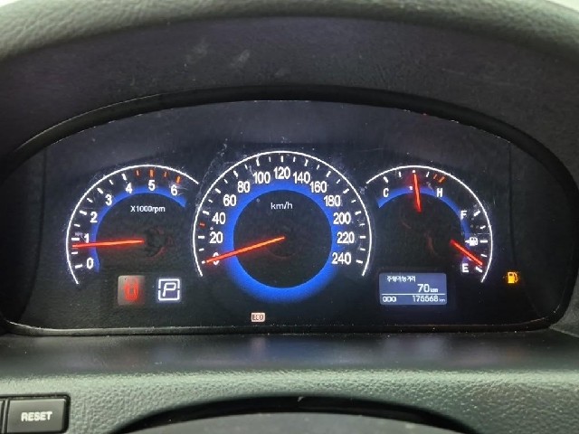 6081000274R6.jpg