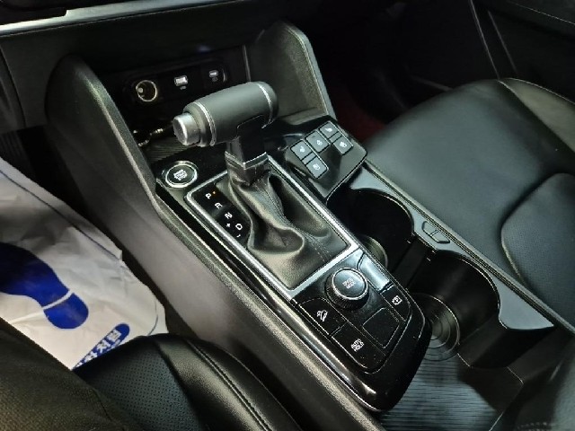 6061502145R8.jpg