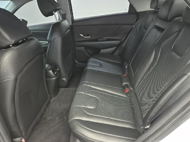 6081500163R12.jpg