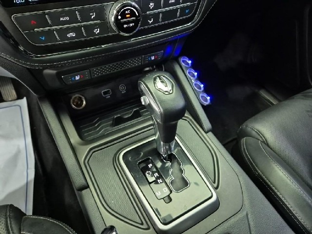 6081001124R8.jpg