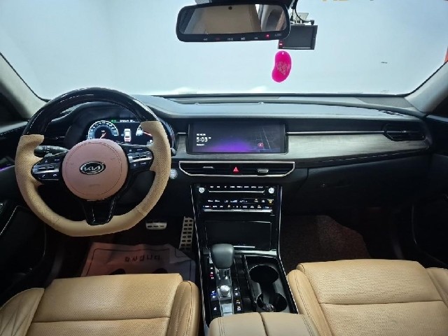 6081500410R7.jpg