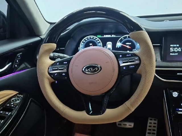 6081500410R9.jpg