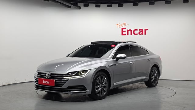 VOLKSWAGEN Sedan Used Cars – Affordable, High-Quality Japanese