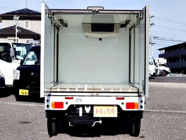 25f0cf551b6788a0c965452069a51d8c.jpeg
