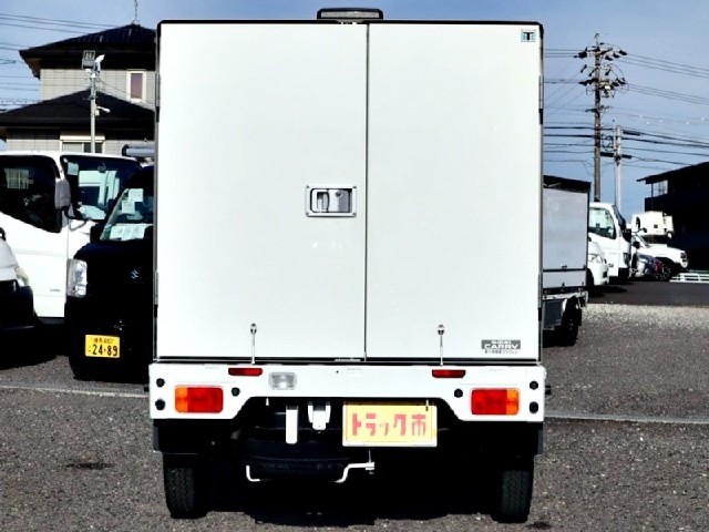 975383125bac5e2b3074c12e6d5fc4dd.jpeg
