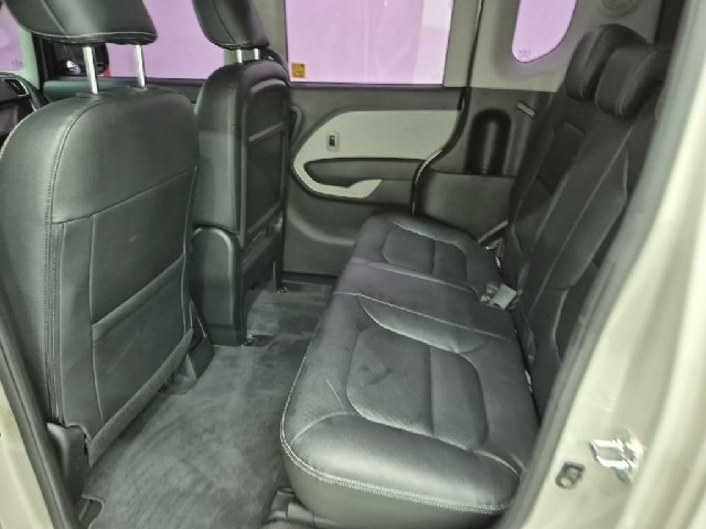 6081000324R11.jpg