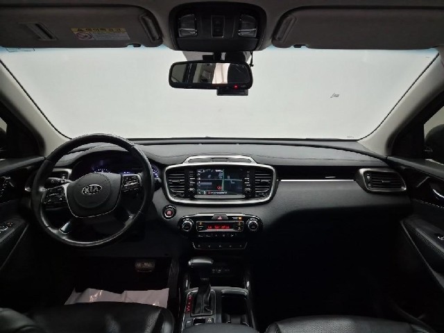 6081000233R7.jpg