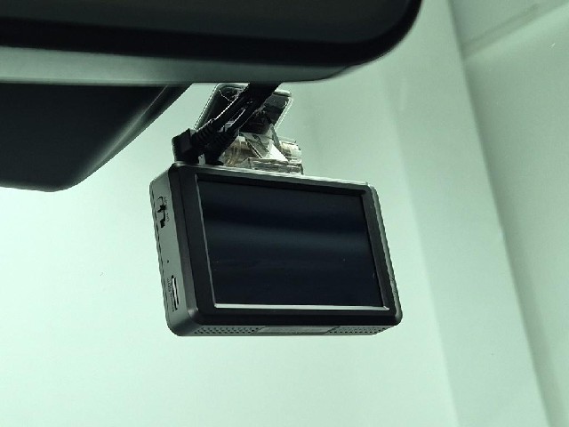 6071001197R17.jpg