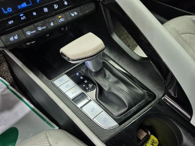 6071001197R8.jpg