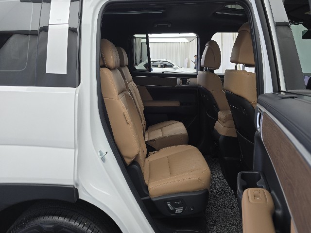 477ab95ca5660d9e33efc89fb7d7c879.jpeg