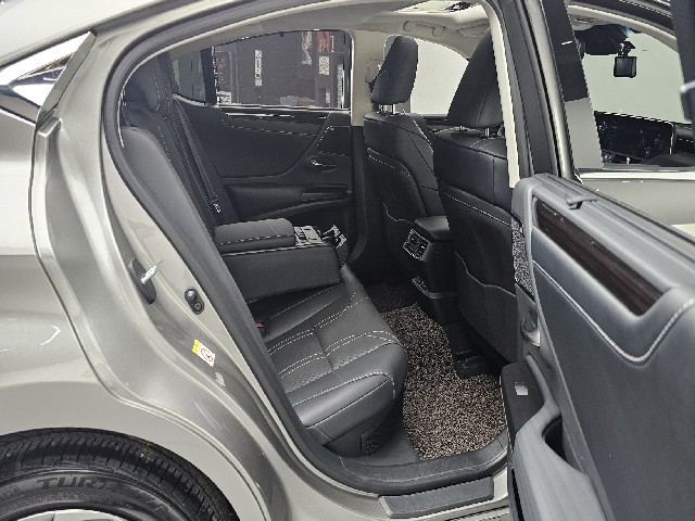 8349910ef914f81a2b9fabe5e38c0305.jpeg