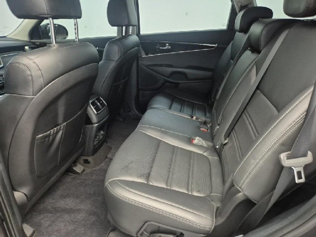 6081500635R12.jpg