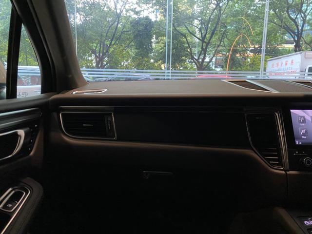 47025dc7a58cca7ffe72d02b48ac1769.jpeg