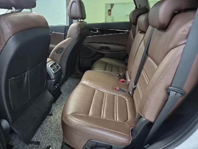 6081500872R12.jpg