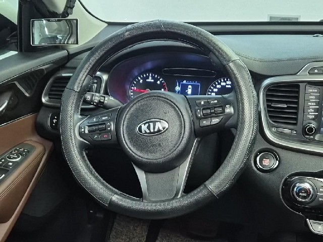 6081500872R9.jpg