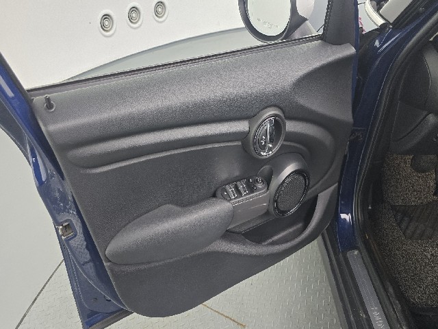 24f339ed97591f6717746eaa1272375c.jpeg
