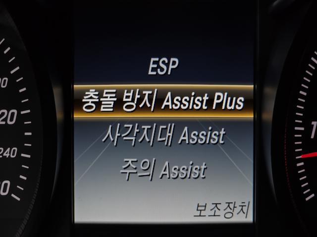 3e8be40efee5f977d1e9c3659bab565e.jpeg