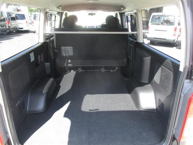 b3de6ae823bc442776a1c2e632563f94.jpg