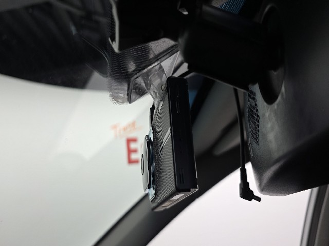 a192e11b52824ef752aa3ff81acaa945.jpeg