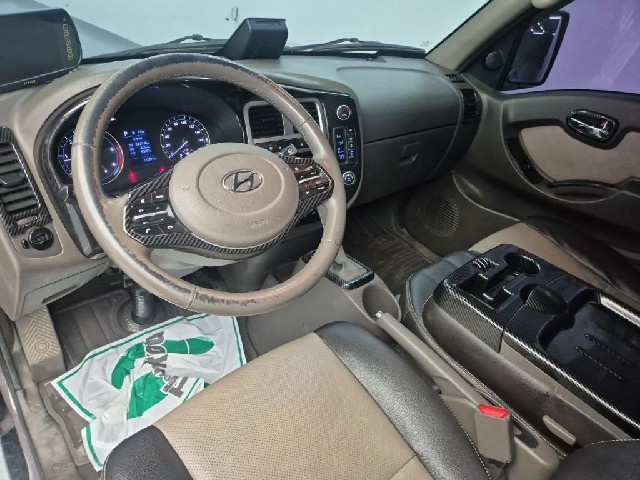 6081500743R7.jpg