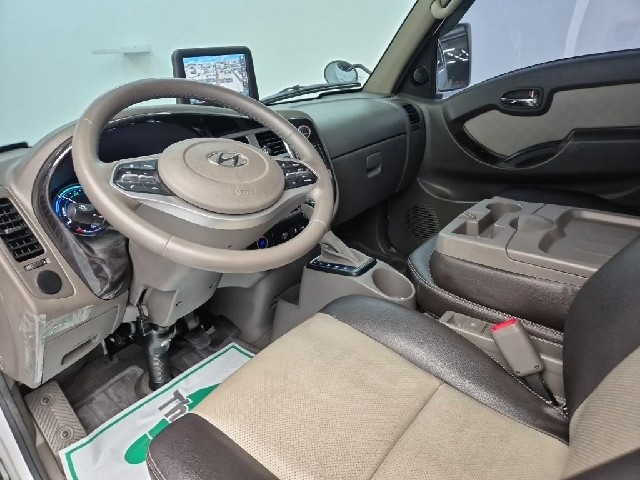 6081500946R6.jpg