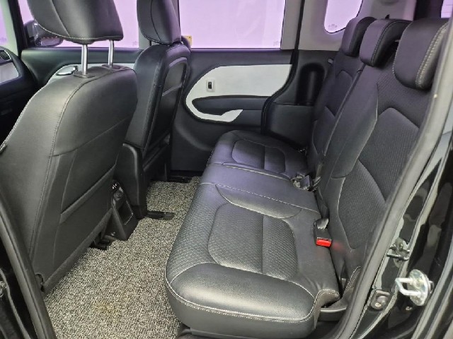 6081500283R12.jpg