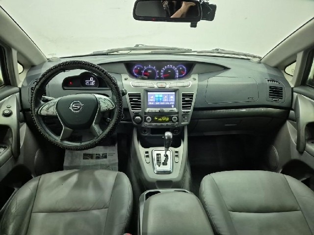 6051002527R7.jpg
