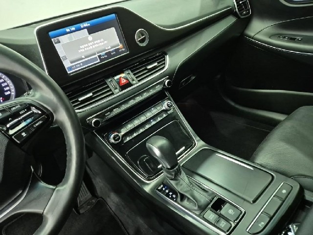 6091000792R10.jpg