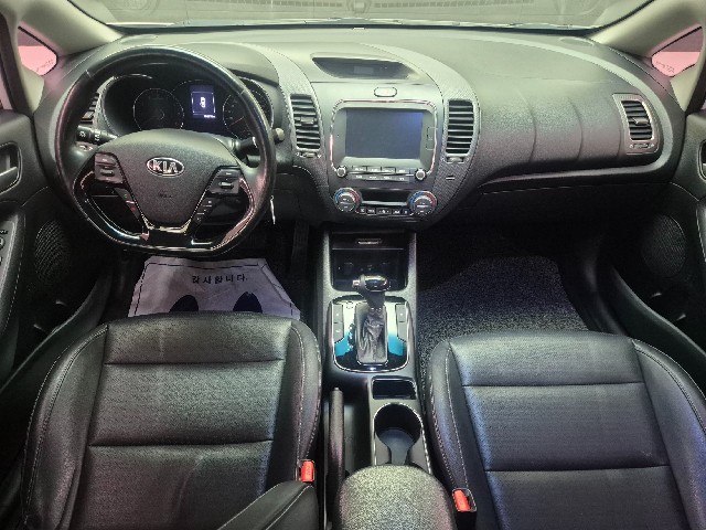 cab8bdc422f552935a621d1f970232a3.jpeg