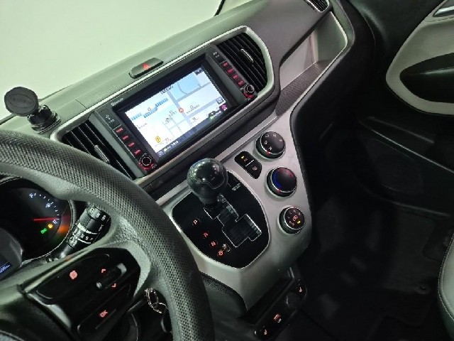 6081000963R10.jpg