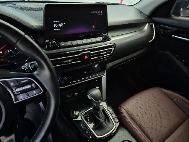 6051501589R10.jpg