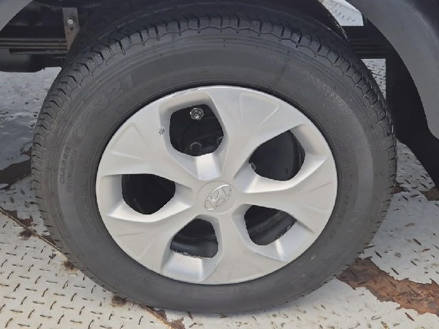 6081501592R17.jpg