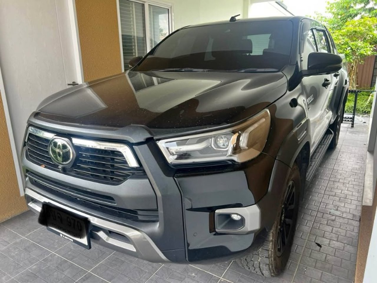 2023 Toyota Hilux, photo 1 of 1