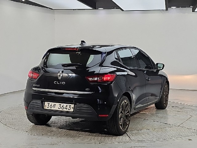 de01cb79992f1a801d17294266e83de7.jpeg