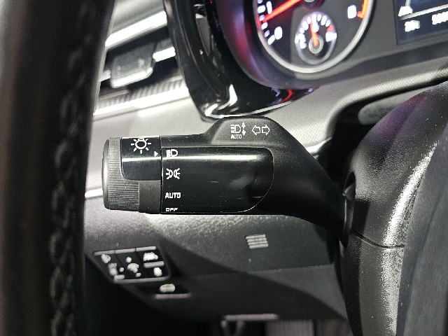 95510a6cbc0d8a79a0589e9b1f6ec203.jpeg