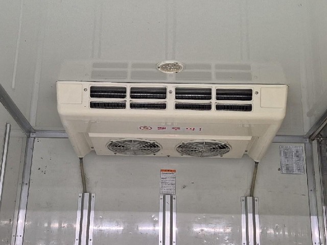6071002834R16.jpg