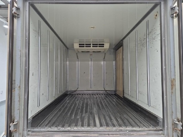6071002834R17.jpg