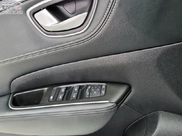 accc2042515a5fef3ef58a5ad71e1d23.jpeg