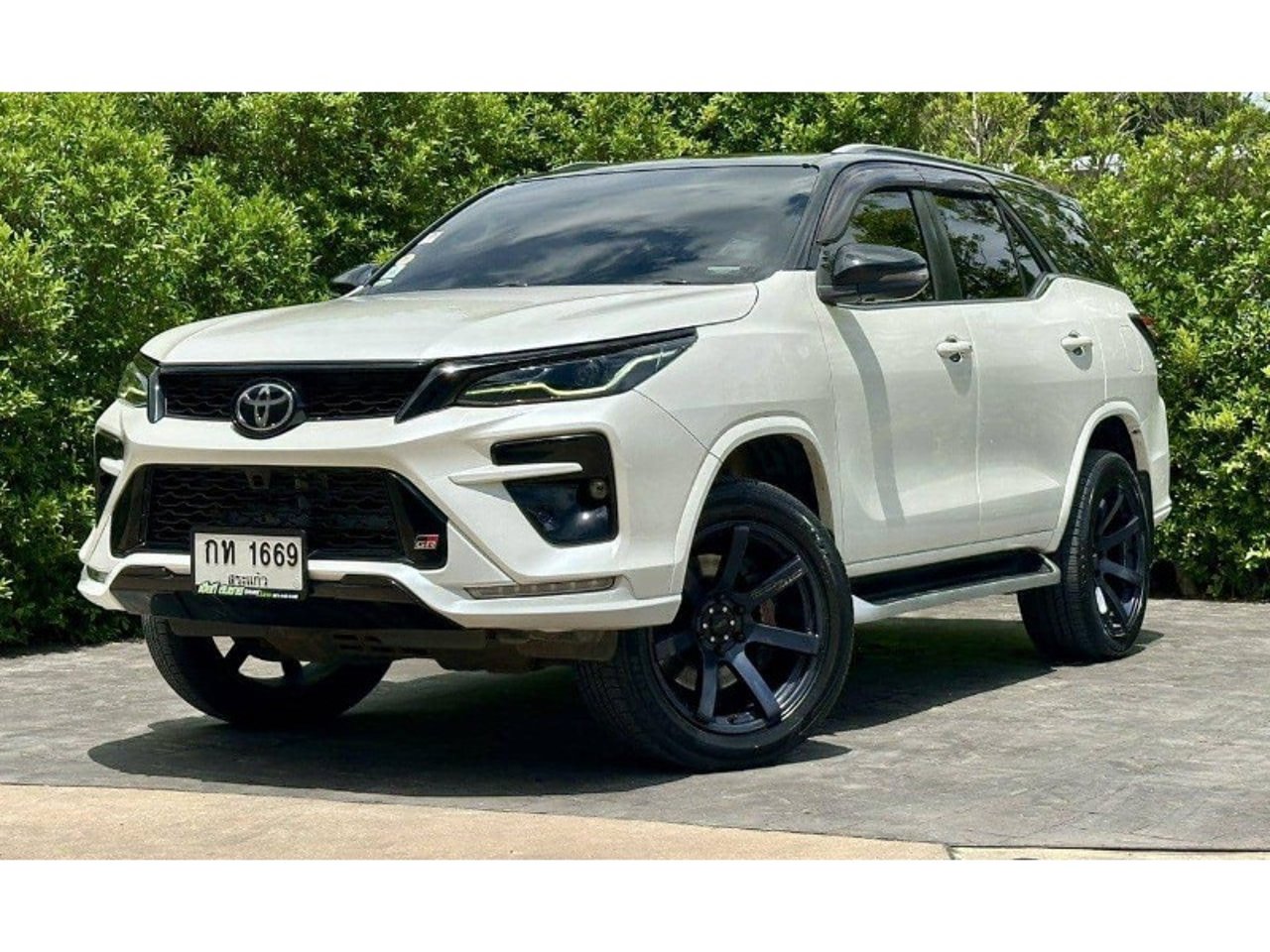2022 Toyota Fortuner, photo 1 of 1