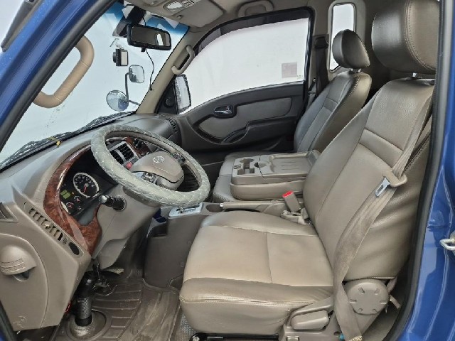6071502119R10.jpg