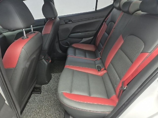 6051001988R12.jpg