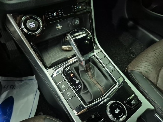 6081500271R8.jpg