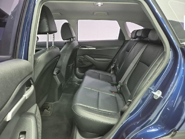 6081000595R12.jpg