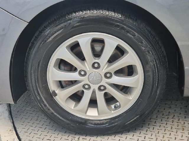 6081500172R19.jpg