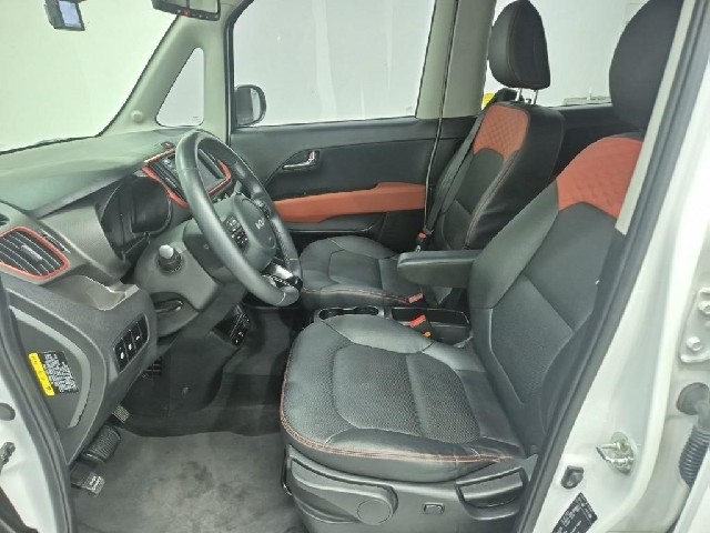 6081000941R11.jpg