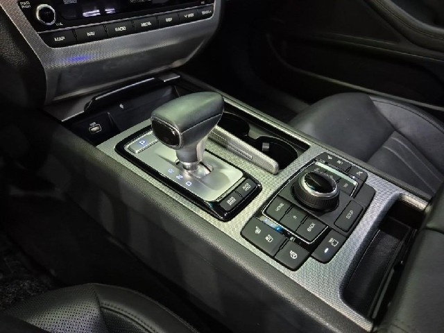 6081000249R8.jpg