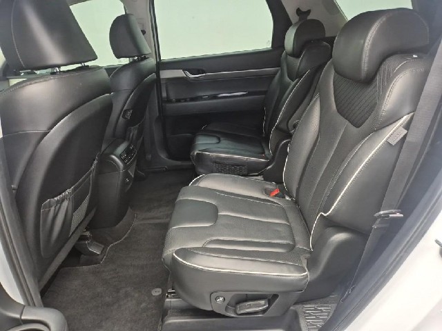 6081500760R12.jpg